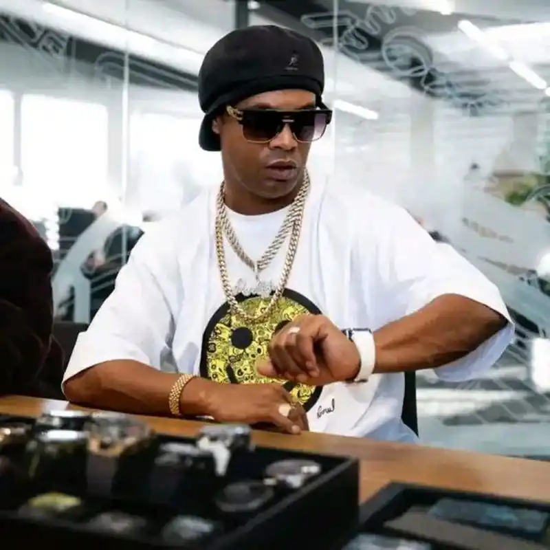 西甲夏窗T 西甲夏窗T